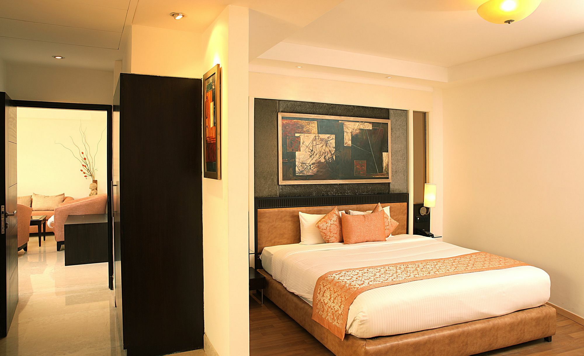 Inde Hotel Vista Woods Huda City Centre, Gurgaon Bagian luar foto