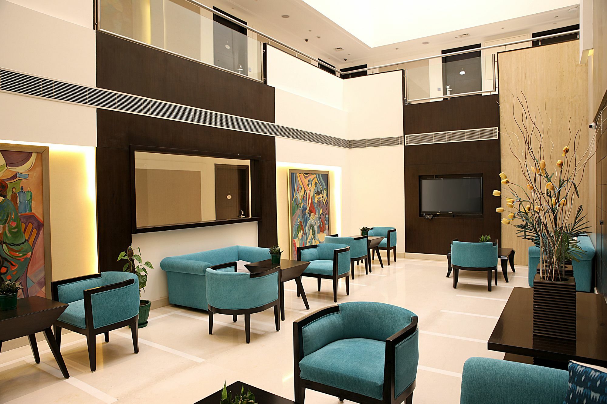 Inde Hotel Vista Woods Huda City Centre, Gurgaon Bagian luar foto